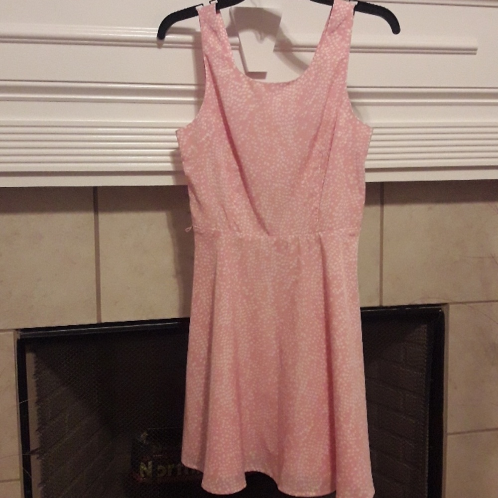 NWT Pink & White Forever 21 Dress Small